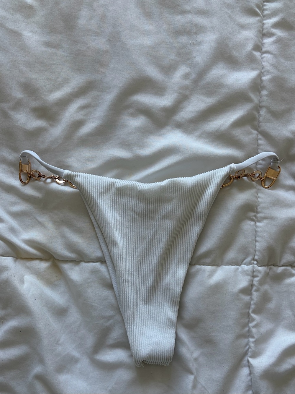 PLT White Ribbed Gold Chain Detail Triangle Bikini Set Size 2 - Picture 8 of 8